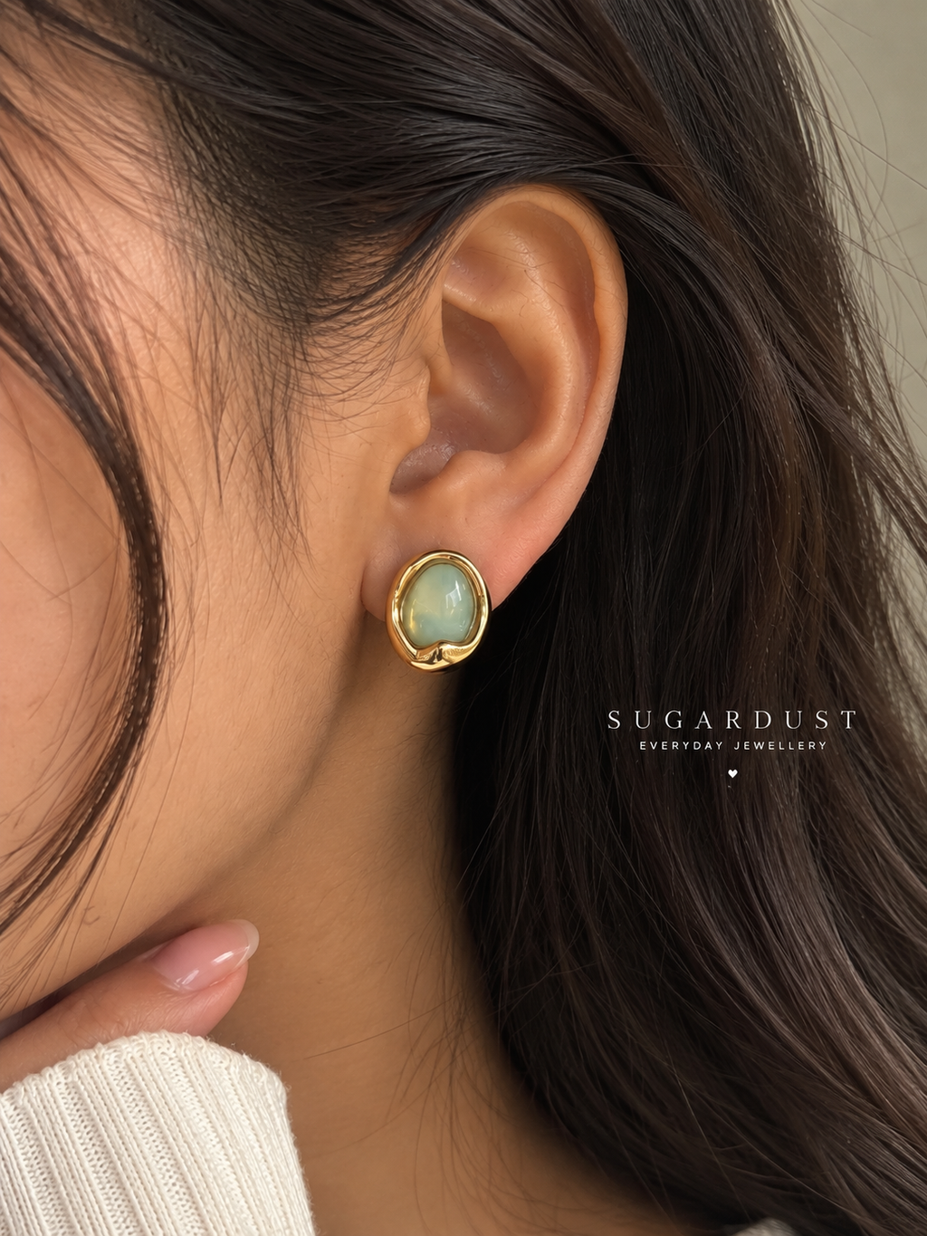 Mint Glow Stud Earrings